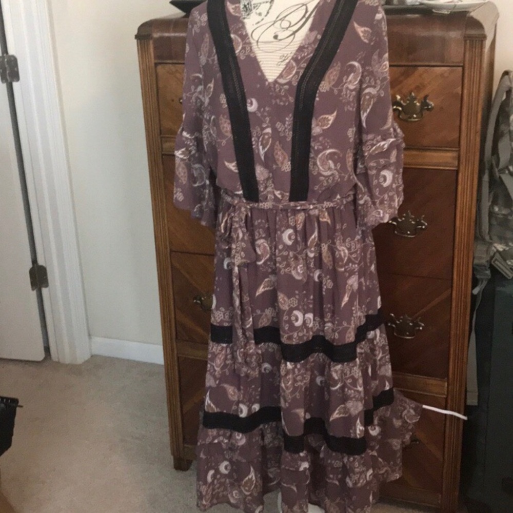 New York & Company Ruffled Paisley Midi Dress